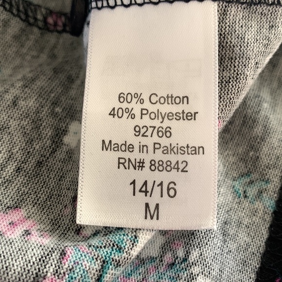 Woman’s Tunic Tops Size M - Picture 6 of 12